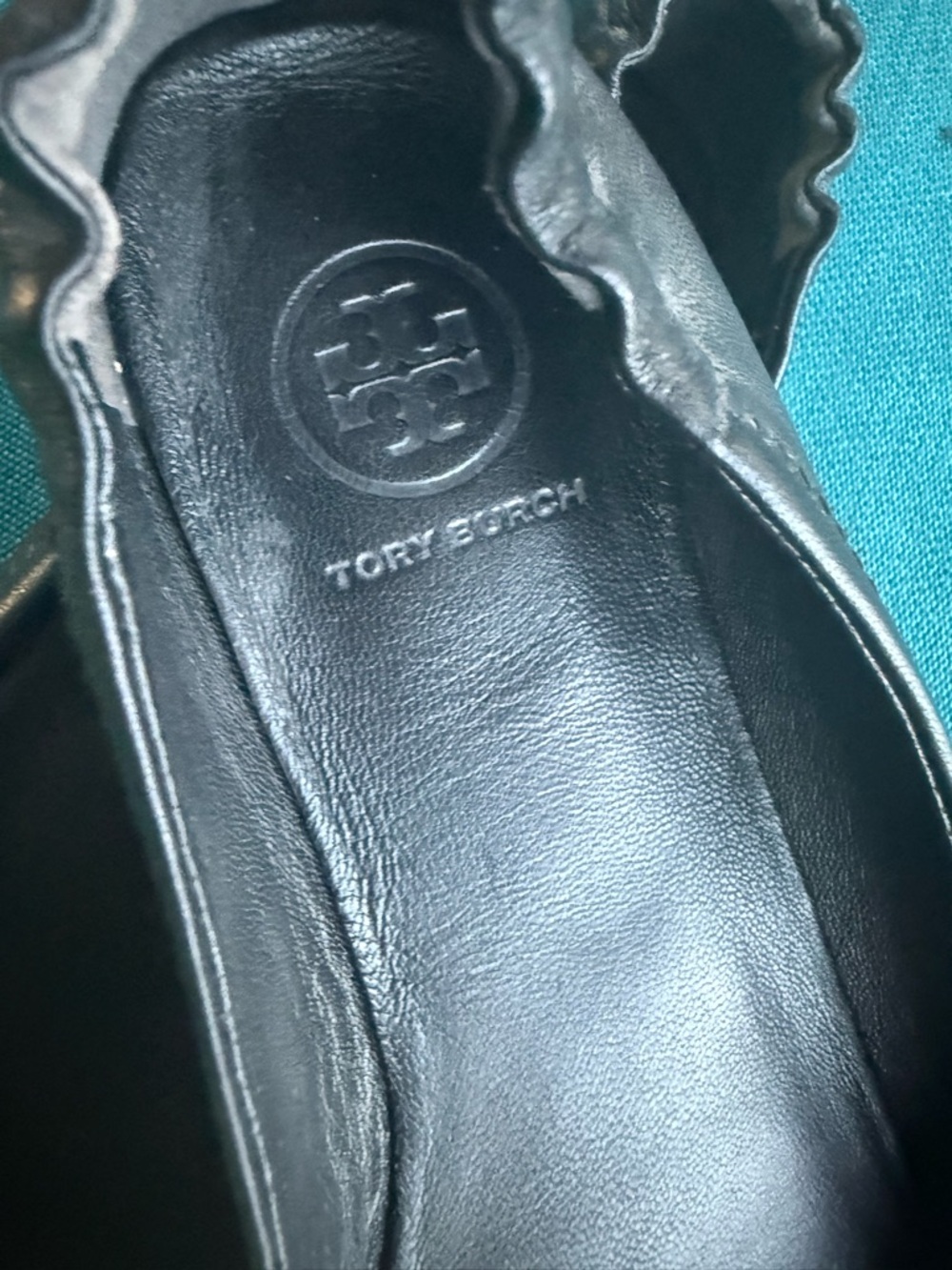 Tory Burch Black Leather Ballet Flats with Gold Logo Emblem - Picture 7 of 9